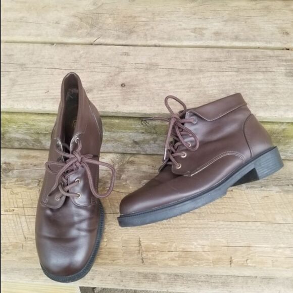 Vintage 90s y2k Chunky Heel Brown Faux Leather Steampunk Granny Boots Booties - Picture 10 of 10